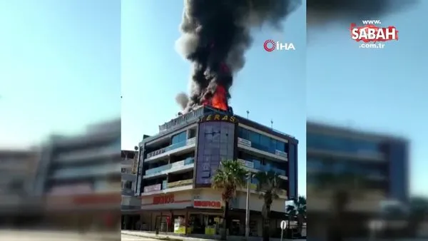 Hatay’da alışveriş merkezinin teras katındaki kafede yangın çıktı! | Video