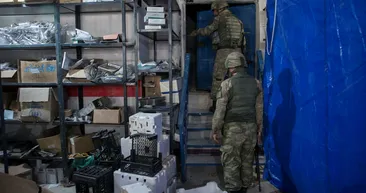 Mehmetçik Afrin’de teröristlerin tam teşekküllü yer altı hastanesine girdi