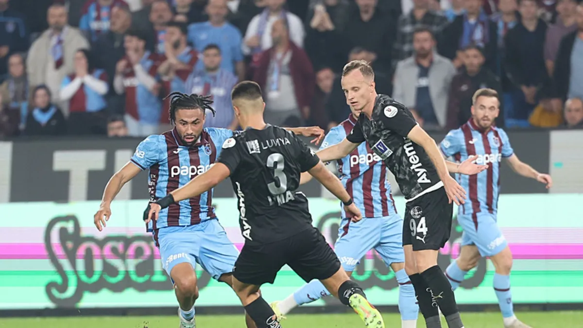 SON DAKİKA | Trabzonspor, Alanyaspor deplasmanında! Bordo-mavililerin ilk 11’i belli oldu… SON DAKİKA | Trabzonspor, Alanyaspor deplasmanında! Bordo-mavililerin ilk 11’i belli oldu…