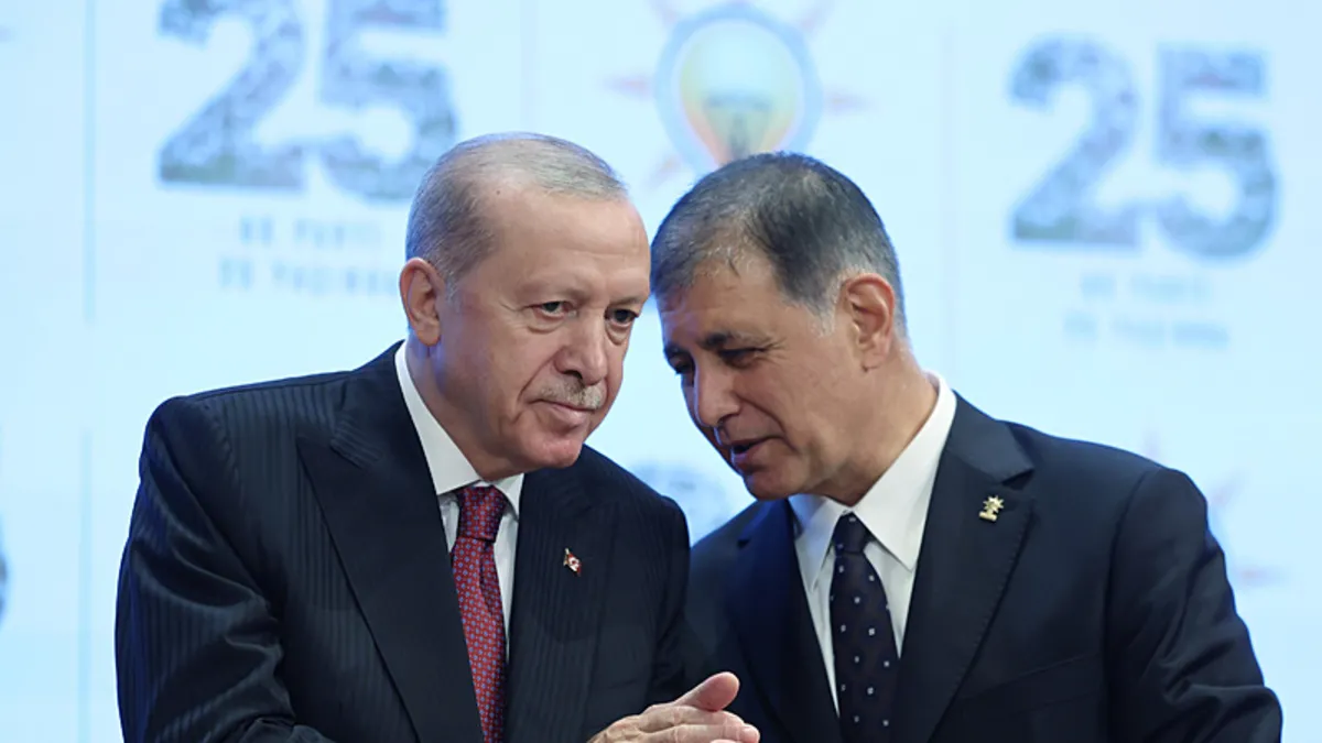 Cemil Tugay'dan Başkan Erdoğan'a övgü dolu sözler! "Türkiye'nin yetiştirdiği en güçlü siyasetçi" haber görseli