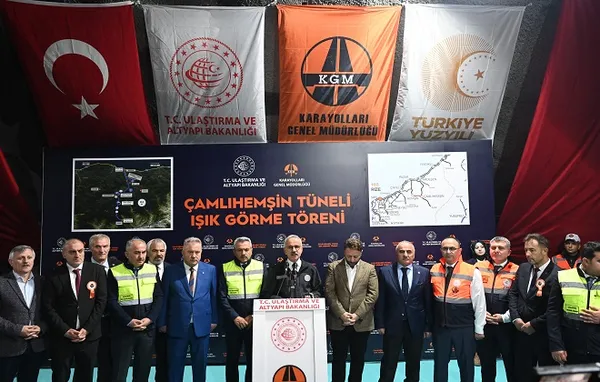 karadeniz-yolu-20-dakika-kisaliyor-bakan-uraloglu-camlihemsin-tunelli-icin-tarih-verdi-1786797640453.png