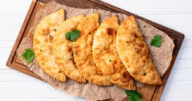 Çıtır çıtır Çi börek tarifi! Böyle kızartınca yağ çekmiyor....