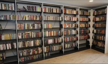 Ahmet Kekeç’in şahsi kütüphanesinden 1000 kitap bağışlandı