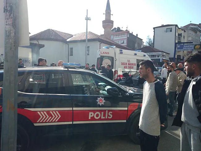 eski-kiz-arkadasinin-akrabalarinin-saldirina-ugradi-2-kisi-yaralandi-1778094289974.jpeg