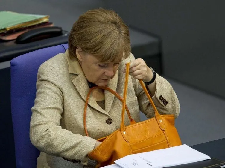 Merkel şok etti!