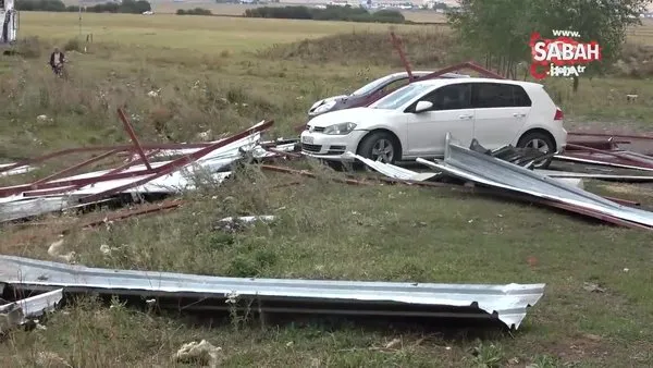 Ardahan’da hortum: Evlerin çatısı uçtu, araçlar zarar gördü | Video