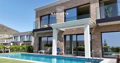 Ege’nin Kalbinde, Konforun Zirvesinde Bir Yaşam: Mavi Arya