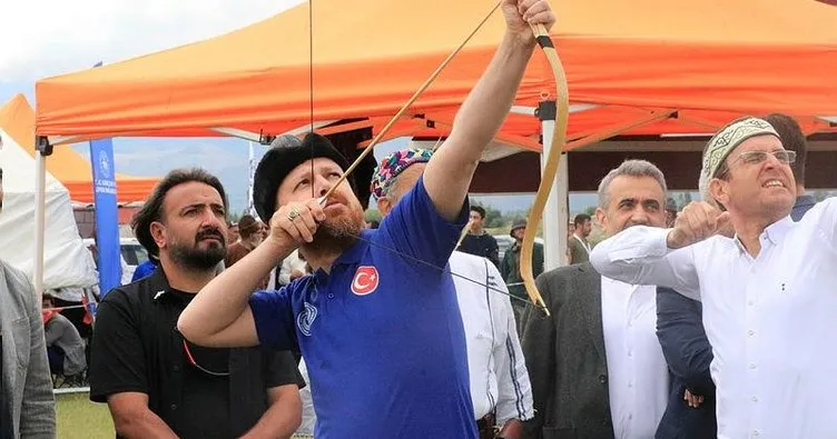 Bilal Erdoğan, Geleneksel Okçuluk Türkiye Şampiyonası’na katıldı