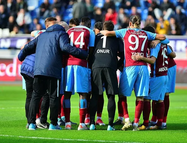 Kasımpaşa - Trabzonspor maçından kareler