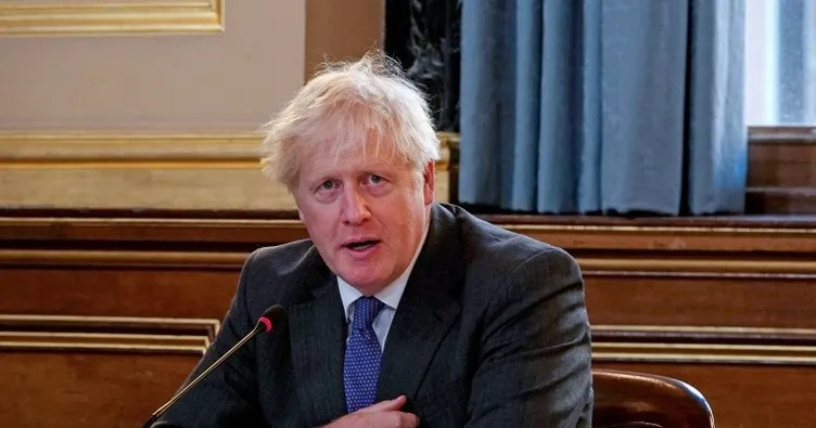 İngiltere Başbakanı Johnson: Ülkede salgının ikinci dalgası başladı
