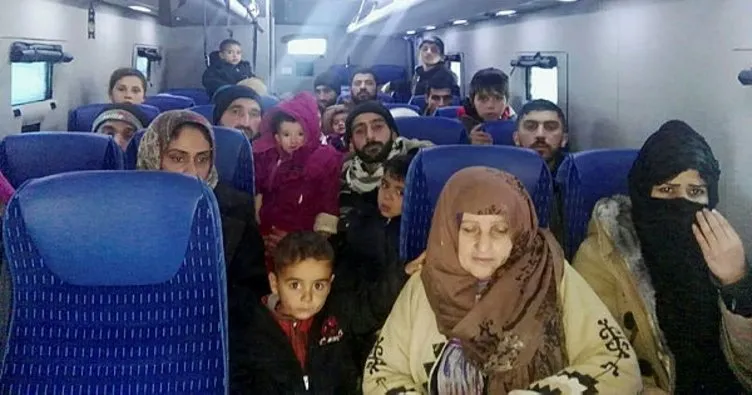 Hatay’da 54 Suriyeli ile 6 insan kaçakçısı yakalandı
