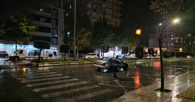 Yaşlı çifte otomobil çarptı! 1 ölü