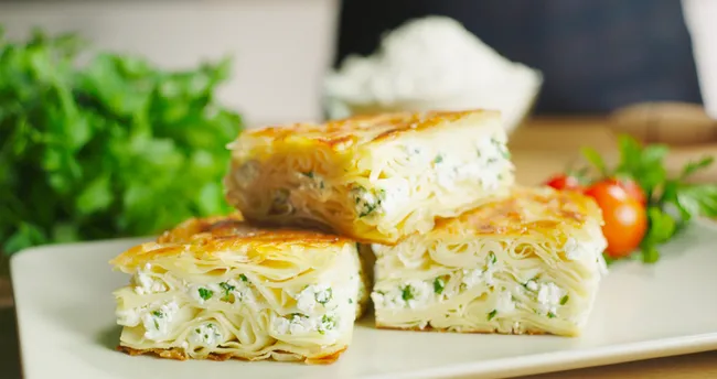 Rüyada Börek Yemek Ve Görmek Ne Anlama Gelir? Rüyada Börek Yapmak