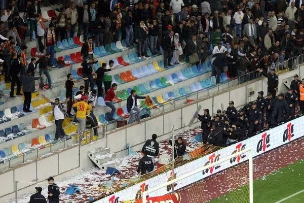 Ortalık savaş alanına döndü