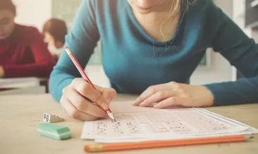 KPSS sınav soruları ve cevapları PDF ÖSYM İNDİR! 2022 KPSS Lisans sınavı soruları cevap anahtarı kitapçığı yayımlandı!