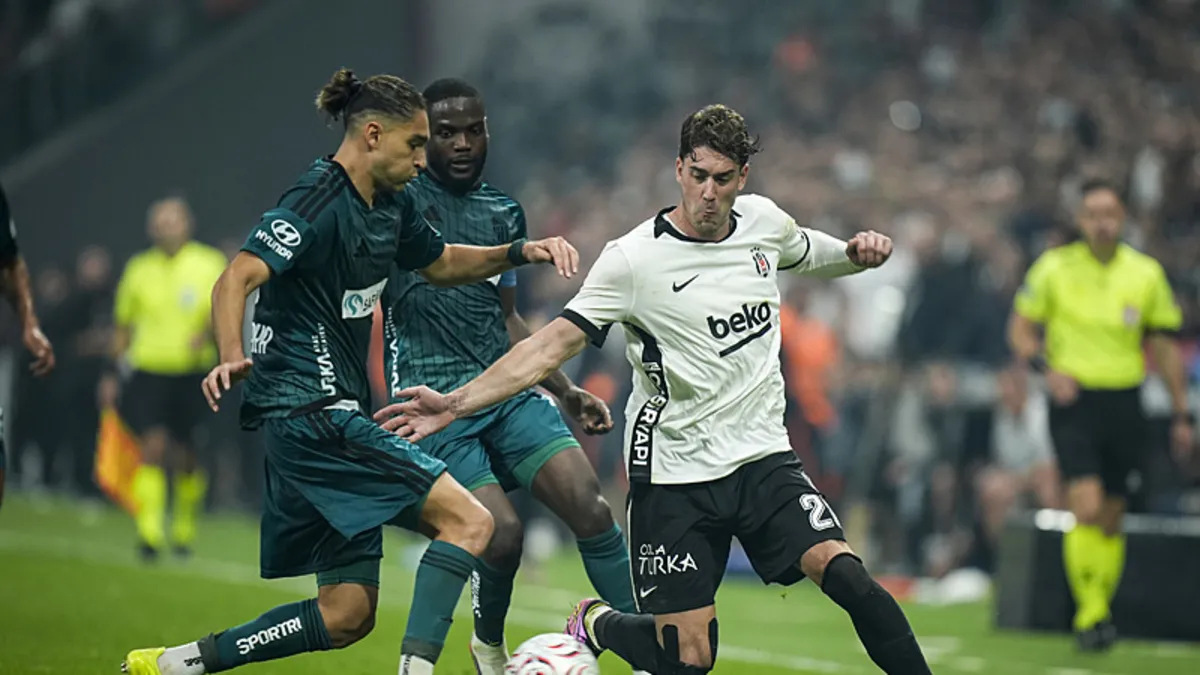 Beşiktaş'ta Vlahovic son idmana çıkmadı