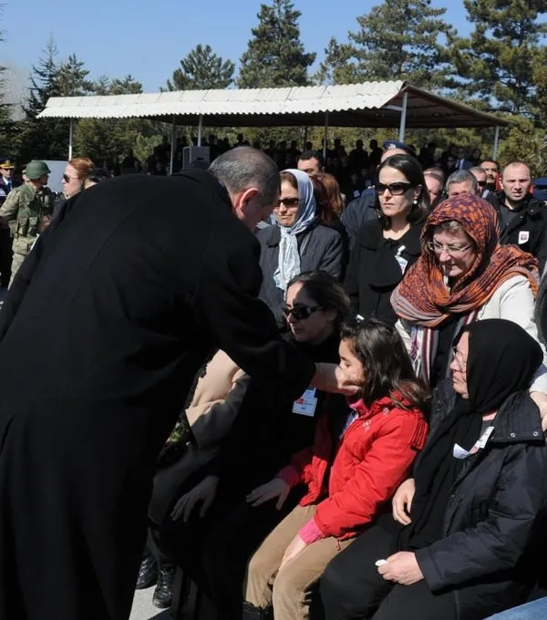 Cumhurbaşkanı Gül ve Başbakan Erdoğan'ın zor anları