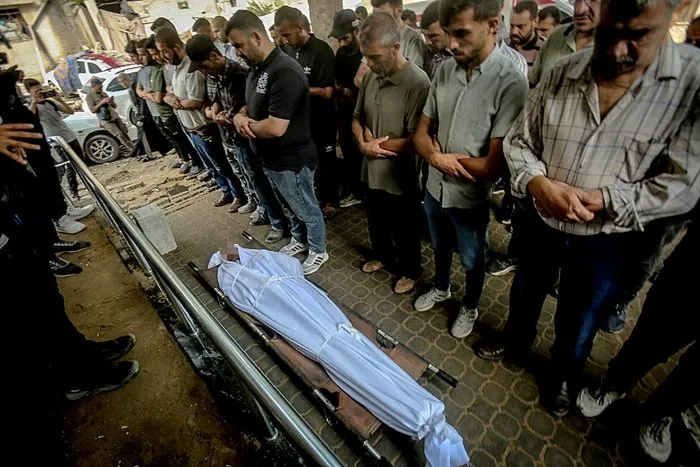 İsrail açlıkla öldürmeye devam ediyor. Son 24 saatte 5 Filistinli daha yaşamını yitirdi
