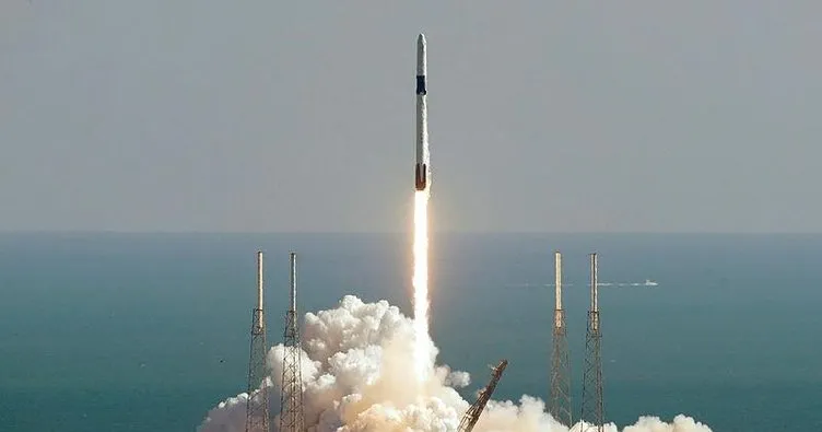 SpaceX’ten Uluslararası Uzay İstasyonuna süper fareli kargo
