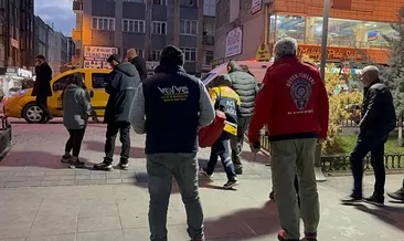 Taksi durağında bıçaklı kavga: 1 yaralı