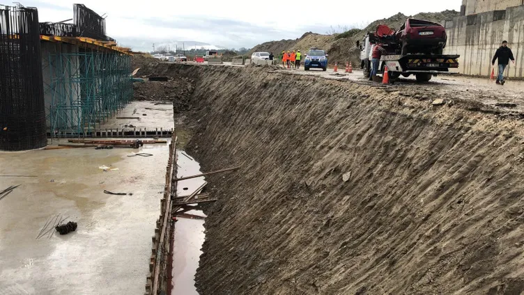 Aydın’da 3 kişi öldü! Viyadük için açılan çukura düştüler!