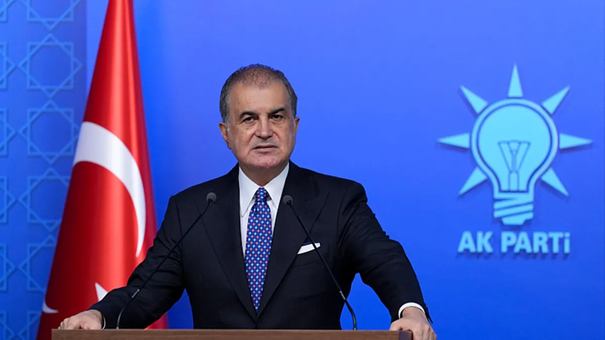 Son Dakika | AK Parti Sözcüsü Ömer Çelik: Riyad ve Abha'daki havalimanlarına saldırıları kınıyoruz haber görseli