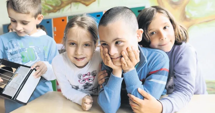 Otizm değil önyargı yaralıyor