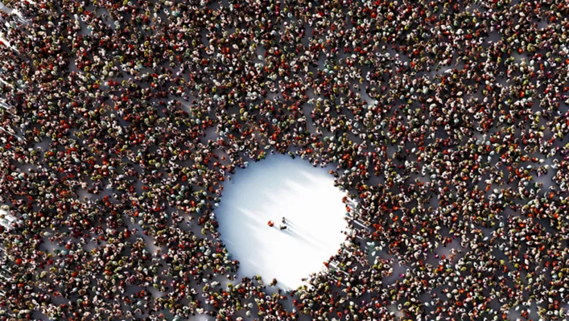 Yardım çağrılarının cevapsız kaldığı o gerçek! Seyirci kalma etkisi nedir?