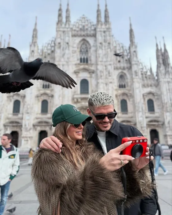 China Suarez aşka geldi! Mauro Icardi’nin hayran dolu bakışları düşman çatlattı...