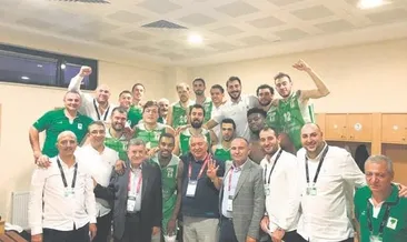 Şampıyon galıbıyetle başladı