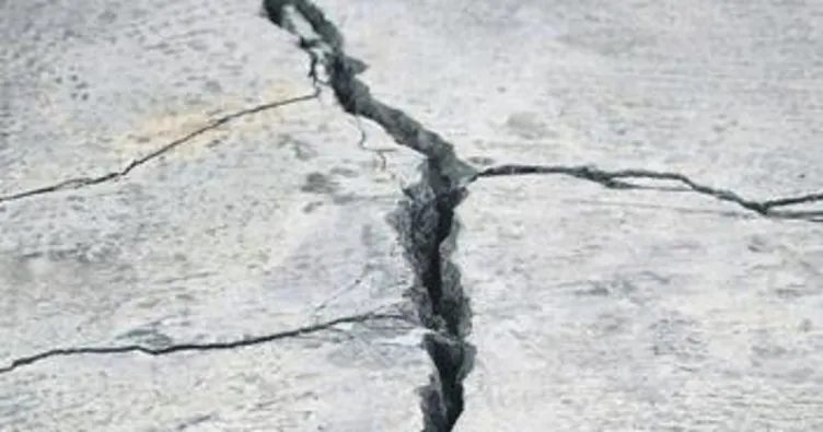 трещины в бетонных констр. волосяные трещины в бетоне. разрушение железобетонных конструкций. трещины в железобетонных конструкциях. трещины в железобетонных конструкциях.