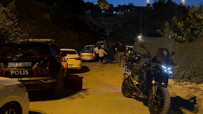 arnavutkoyde-aile-faciasi-pompali-tufekle-evini-bastigi-eski-esini-ve-cocugunu-oldurdu-1783710529716.jpg