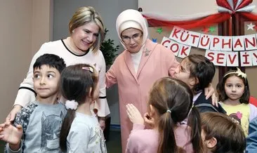Emine Erdoğan ve küçük kızın gülümseten diyaloğu: Cumhurbaşkanı Erdoğan nerede?