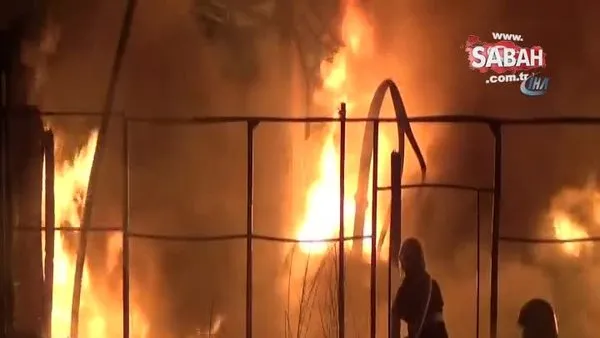 Bursa'da tüp deposunda patlama... Yangın havadan böyle görüntülendi