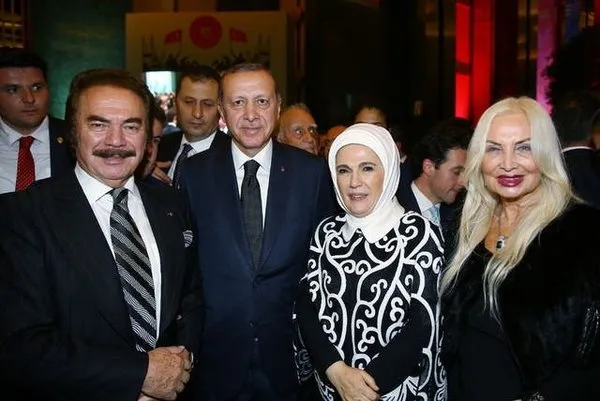 İşte 29 Ekim resepsiyonuna katılan ünlü isimler