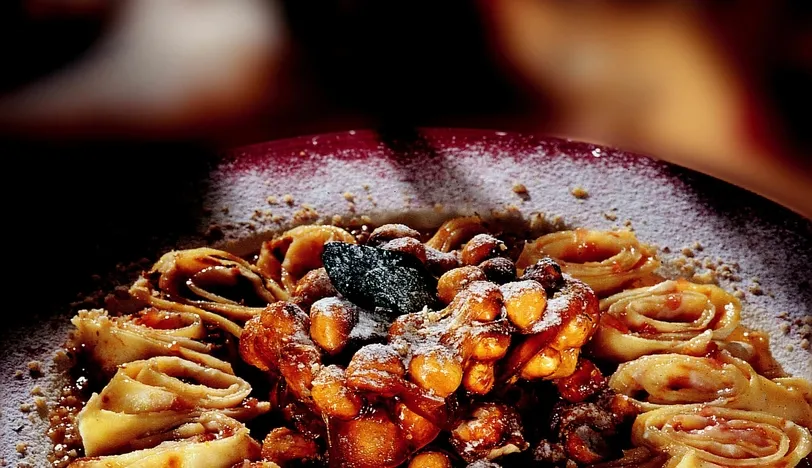 Ballı Fındık Krokanlı Krep