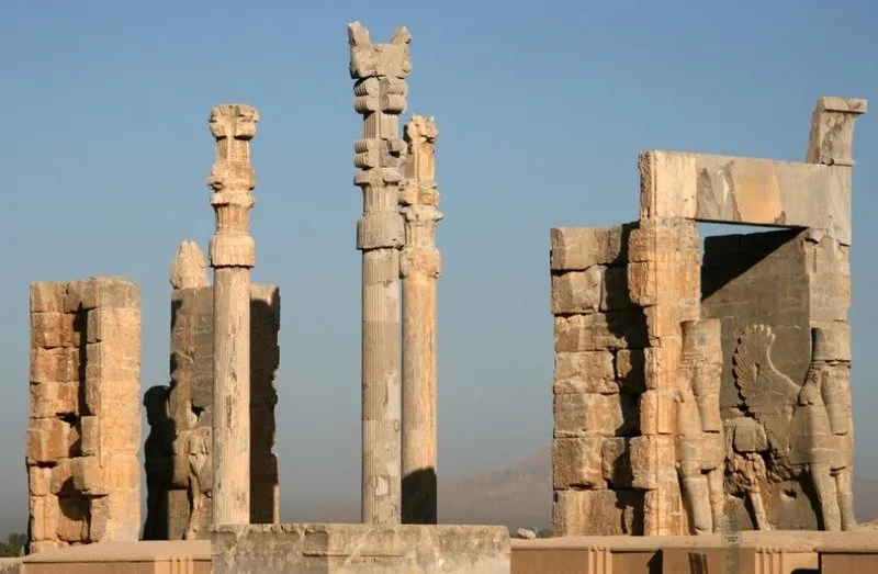iran uygarligi ve ozellikleri egitim