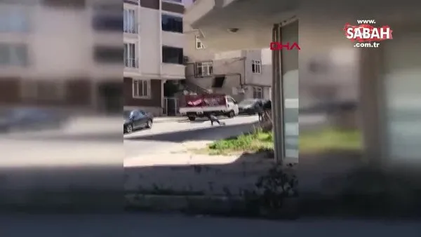 Arnavutköy'de akıl almaz görüntü; 5. kattan koltuğu böyle yere attılar | Video