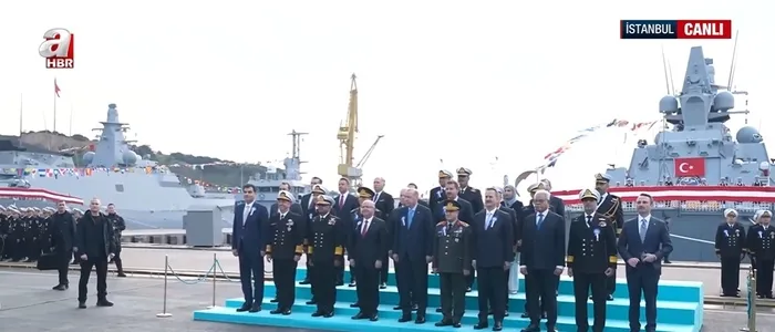 baskan-erdogan-bugun-turk-donanmasinin-gurur-gunu-1766233448752.jpg