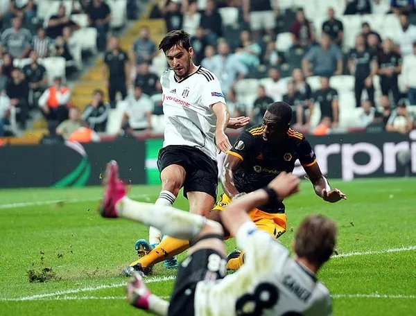 Beşiktaş - Wolverhampton maçında Güven Yalçın krizi!