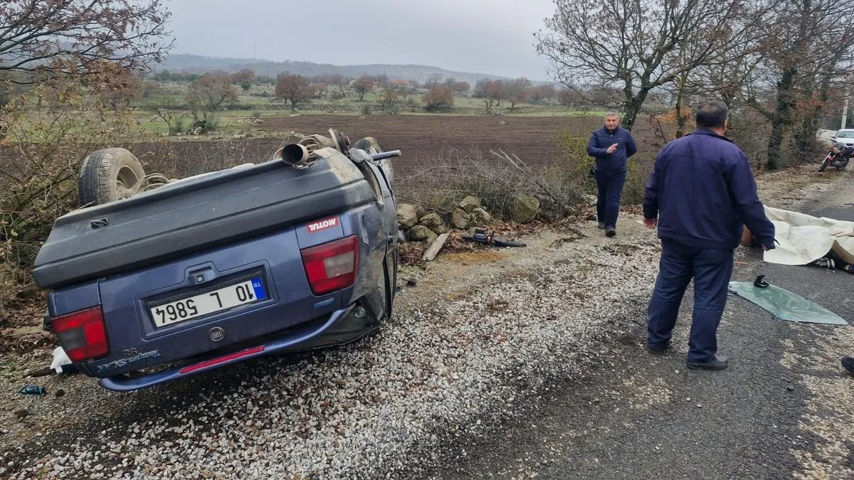 Balıkesir'de feci kaza: 1 ölü, 2 yaralı