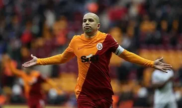 Galatasaray’a Sofiane Feghouli’den kötü haber! Milli takım kampında...