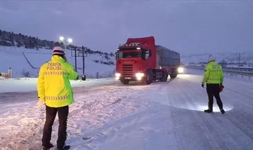 Zonguldak’ta kar yağışı olumsuz etkiledi: 62 köy yolu kapandı #zonguldak