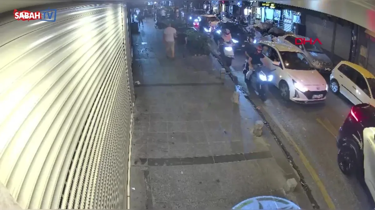 Kağıthane’de kuyumcuya silahlı saldırı! Dehşet anların görüntüleri ortaya çıktı... 5 gözaltı | Video