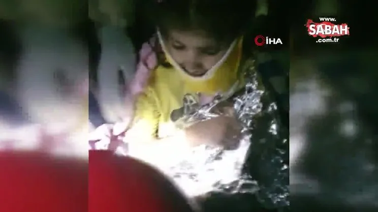 98 saat sonra enkaz sağ kurtarılan küçük kızın sözleri hem güldürdü hem ağlattı: