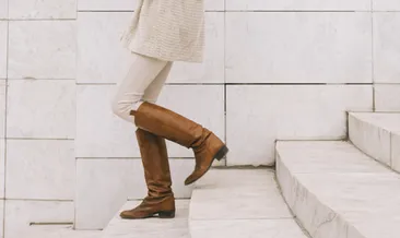 Bir sonbahar klasiği: Elbise ve çizme