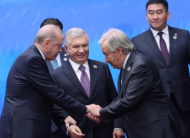 kirgizistanin-ev-sahipliginde-duzenlenen-sio-zirvesi-sona-erdi-1788274799499.jpg Kırgızistan'ın ev sahipliğinde düzenlenen ŞİÖ Zirvesi sona erdi