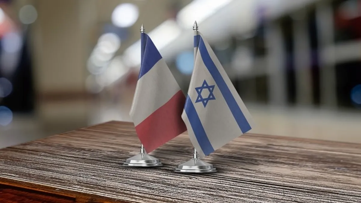 Fransa’da 2 İsrailli çifte vatandaşa soykırıma ortaklıktan tutuklama emri Fransa’da 2 İsrailli çifte vatandaşa soykırıma ortaklıktan tutuklama emri