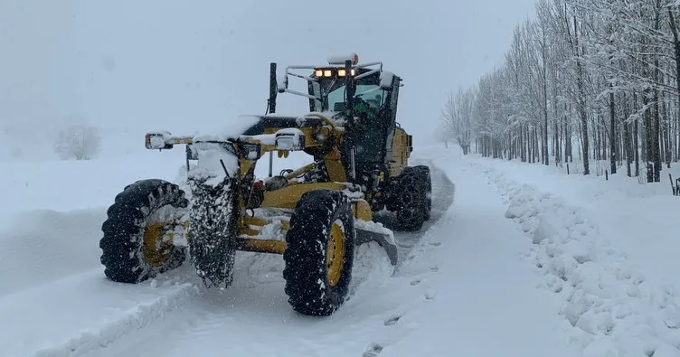 Tunceli’de, kardan kapanan köy yollarının tamamına yakını ulaşıma açıldı