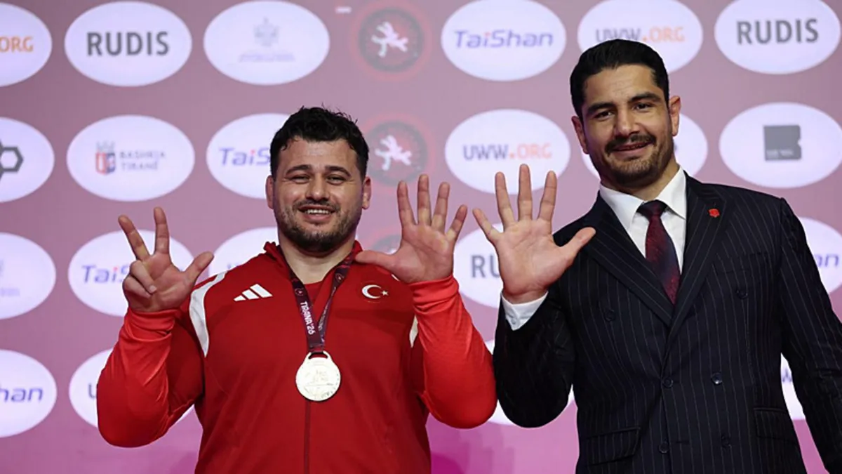 Rıza Kayaalp: ‘Kırılmaz’ denilen bir rekoru kırdım! Rıza Kayaalp: ‘Kırılmaz’ denilen bir rekoru kırdım!